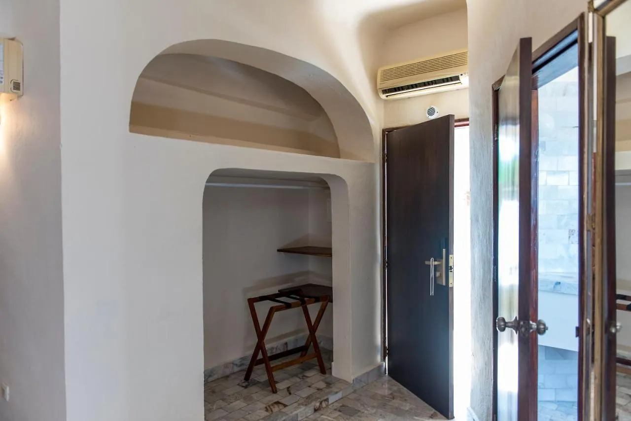 Villablanca Garden Beach Hotel Косумель