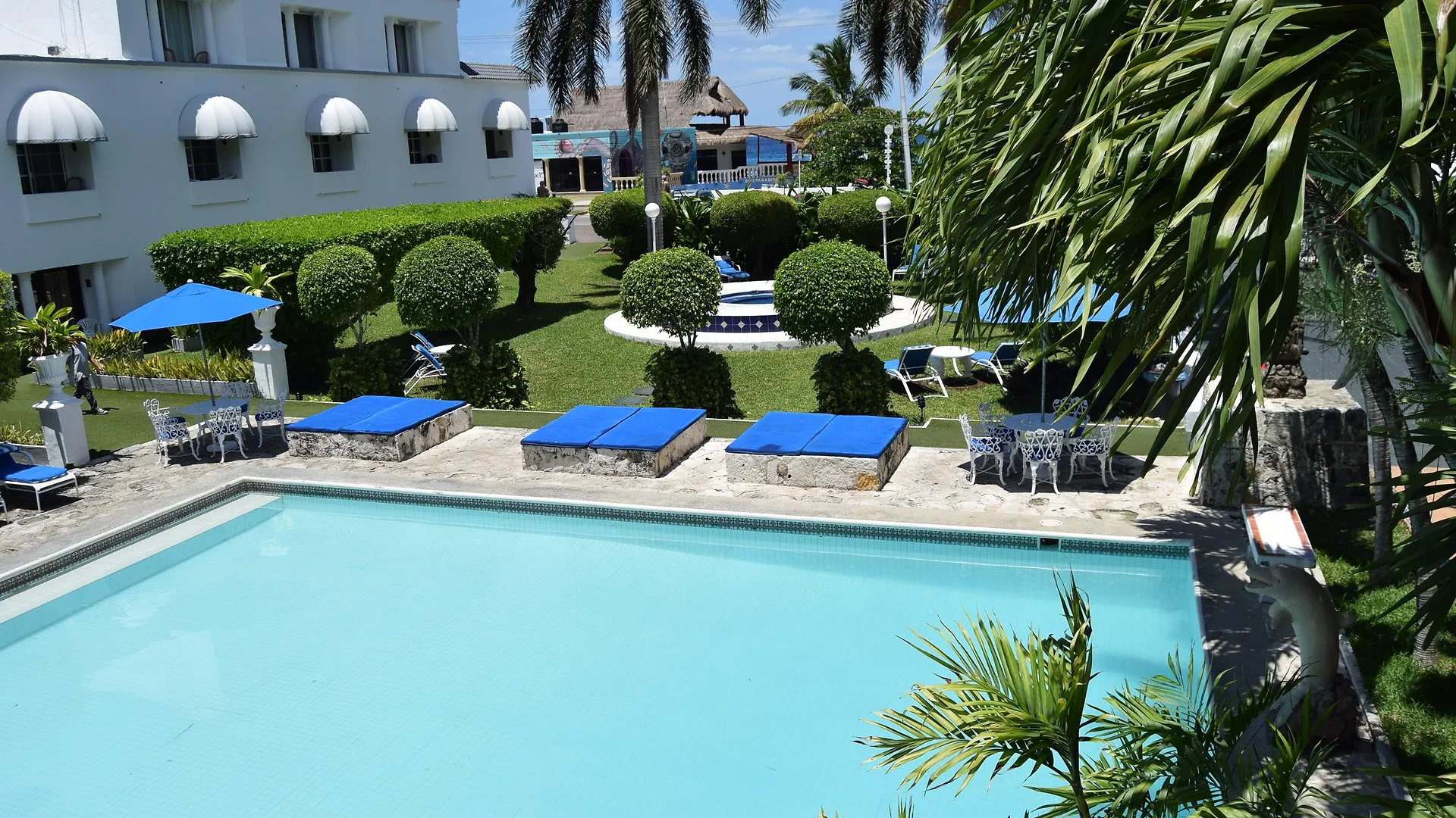 Villablanca Garden Beach Hotel Cozumel