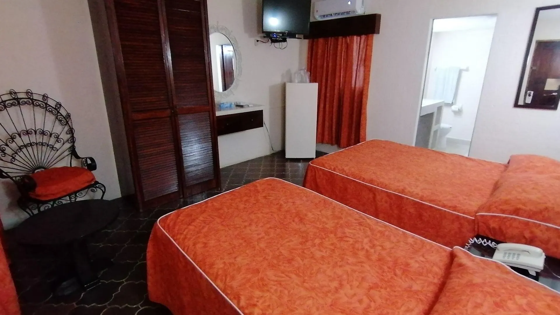 Villablanca Garden Beach Hotel Cozumel